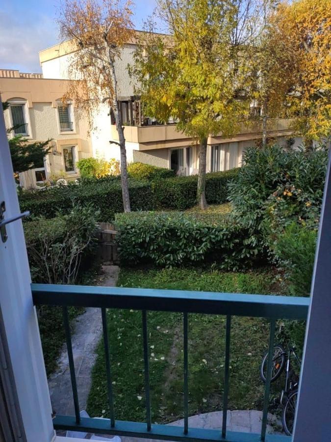 Maison De Ville 102M2 3 Chambres Montigny-le-Bretonneux Exterior foto